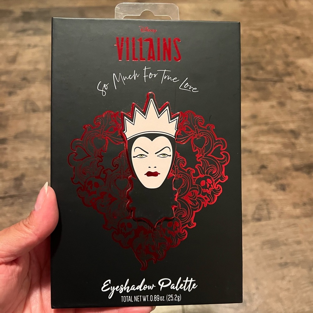 Disney Villains Evil Queen Eyeshadow Palette